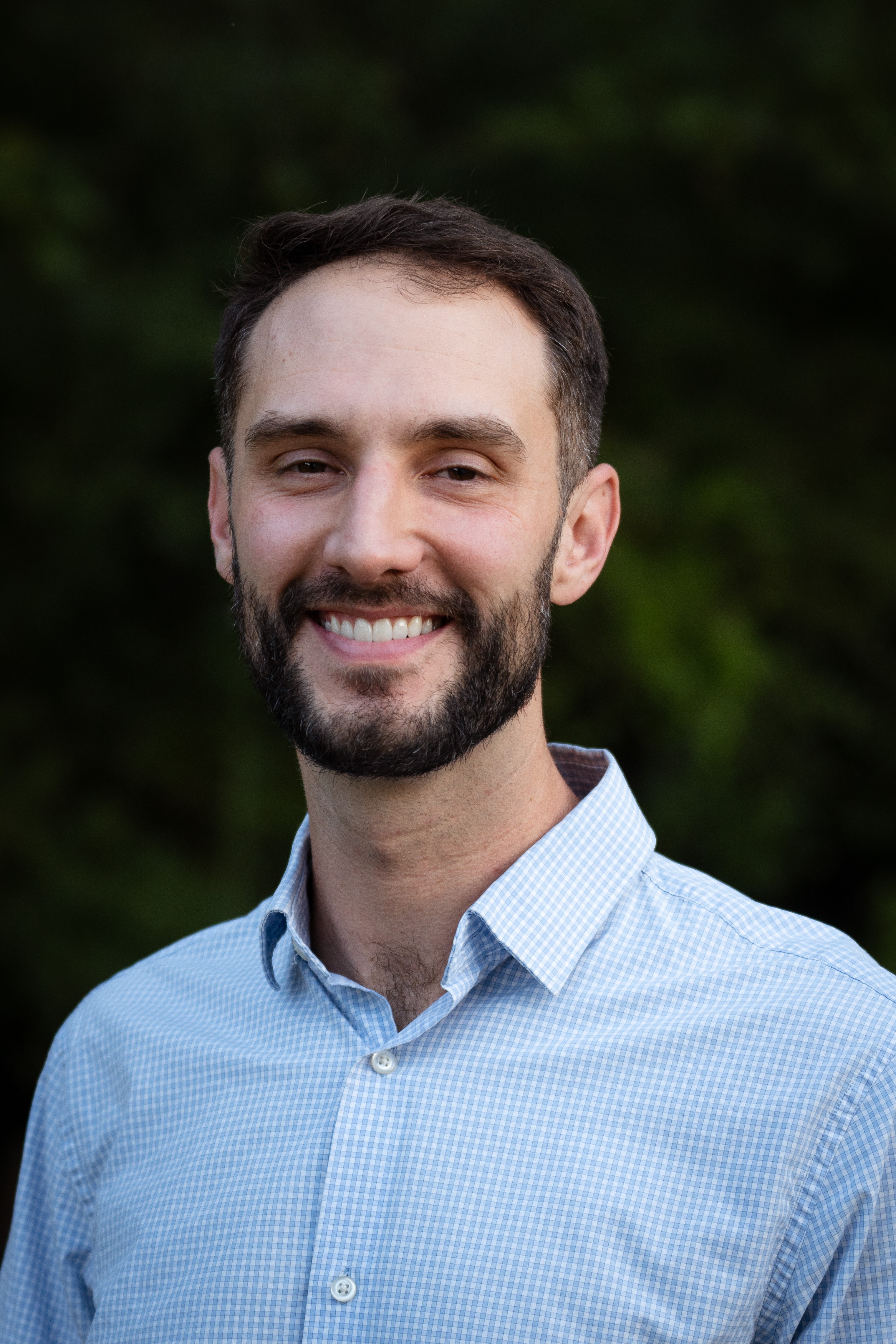 Photo of Dr. Chad Thompson