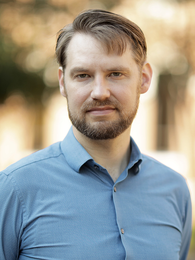 Charles Regli Headshot