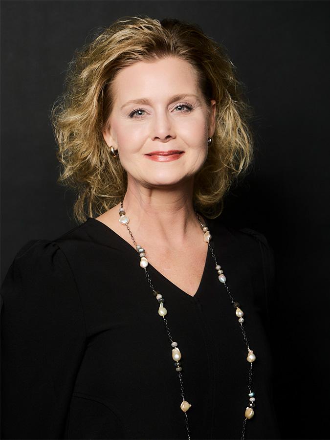 Lenore Wright